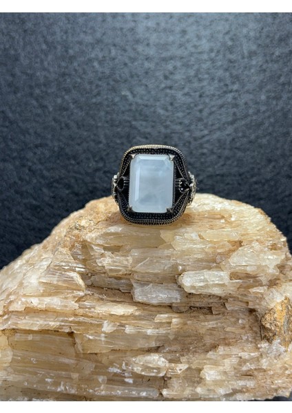 Paraiba Taşlı Gümüş Yüzük - Canlı ve Şık Tasarım fiyatları