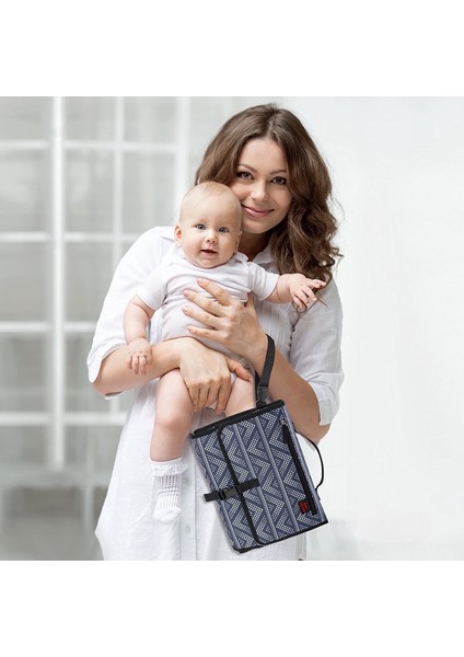 Bebek Alt Değiştirme Alt Açma Minderi Bakım Çantası fırsatları