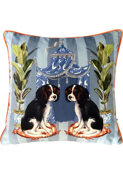 King Charles Köpek Desenli Gri Kadife Kırlent Kılıfı