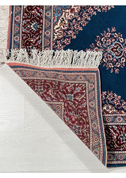 128X178 cm Canlı Mavi Renkli Harika Kondisyonlu El Dokuma Çiçek Desenli Türk Kilim modelleri