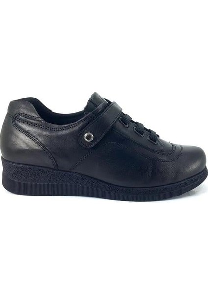 3635 Deri Günlük Kadın Ayakkabı-Siyah fiyatları