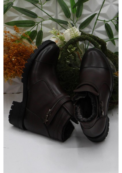 42836 Kahve Orijinal Deri Içi Kürklü Kaymaz Taban Kadın Bot indirimleri