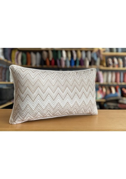 Ithal Ipek Kadife Chevron Krem Kırlent Kılıfı 50x30cm (Çift Taraflı Desen)