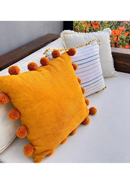 Büyük Ponponlu Vişne Kare Kırlent Kılıfı 43 X 43 Cm, Iskandinav , Bohem