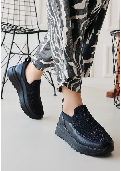 Sijja Siyah Cilt Boncuk Işlemeli Babet Ayakkabı modelleri