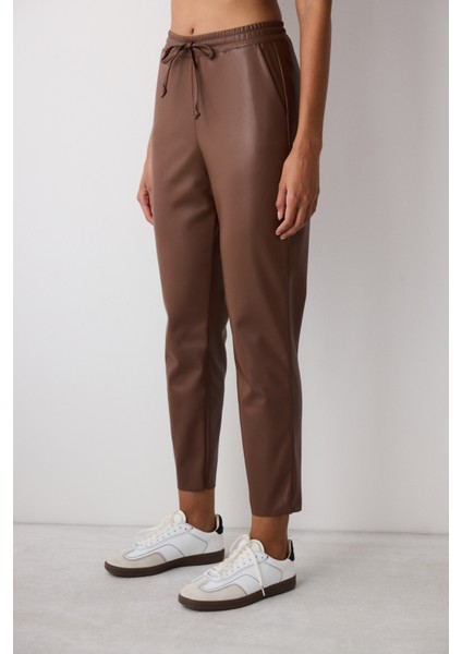 Açık Kahverengi Yüksek Bel Cepli Deri Pantolon