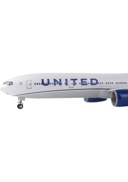 1/157 Ölçekli United Airlines Boeing 777 Model Uçak