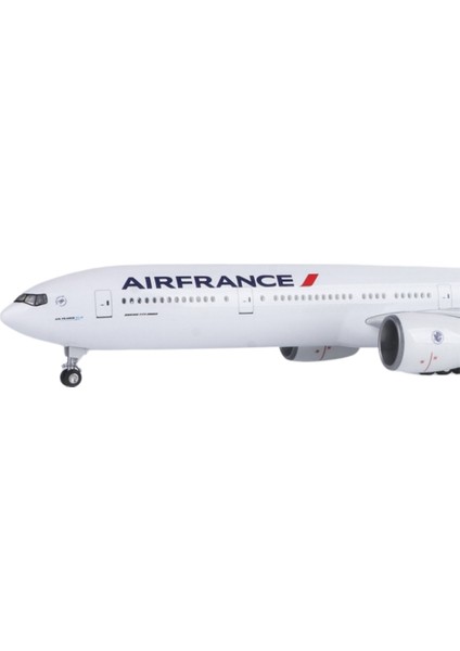 1/157 Ölçekli Air France Boeing 777 Model Uçak