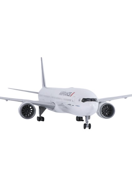 1/157 Ölçekli Air France Boeing 777 Model Uçak