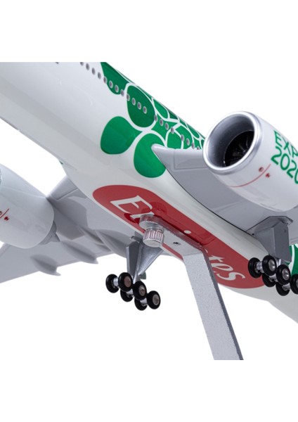 1/157 Ölçekli Dubai United Arab Emirates Expo 2020 Boeing 777 Model Uçak