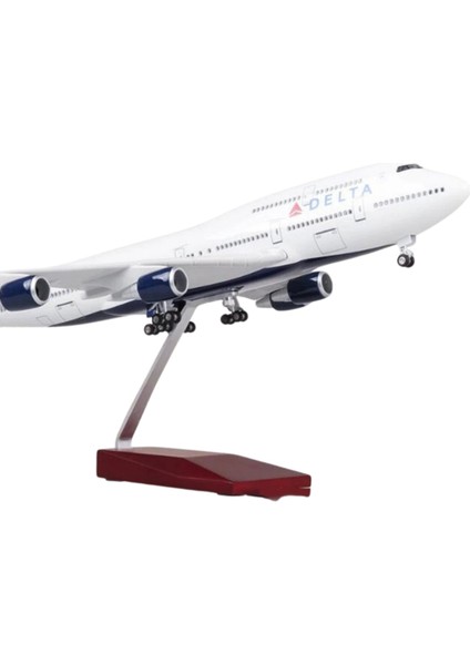 1/150 Ölçekli Delta Air Lines Boeing 747 Model Uçak