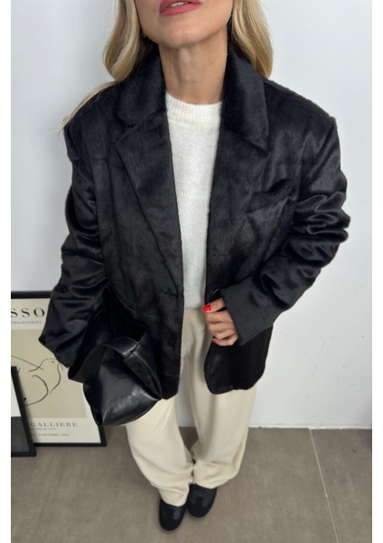 Siyah Astarlı Düğmeli Kürk Dokulu Peluş Ceket fiyatları