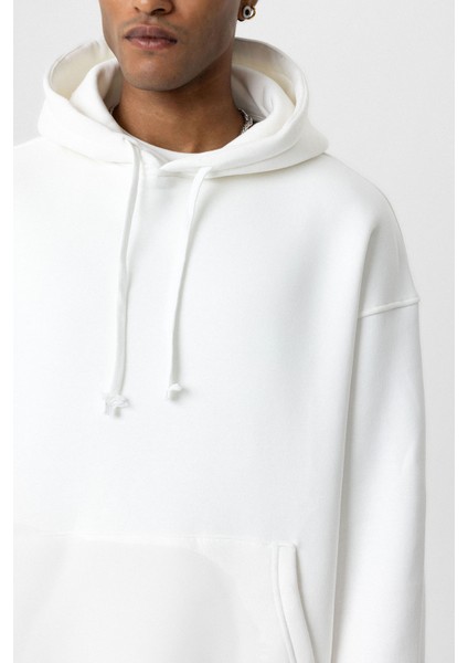 Basıc Oversıze Kapüşonlu Cep Detaylı Sweatshırt Ekru fırsatları