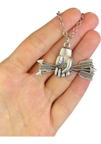 Okçu Ok Tutan El Silver Kolye fiyatları