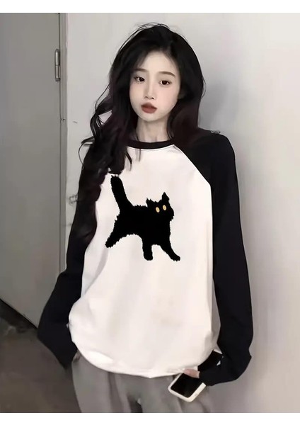 Black Cat Reglan Uzun Kollu Baskılı Beyaz T-Shirt