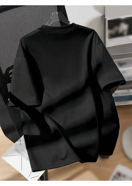 Red Eye Baskılı Oversize T-Shirt indirimleri