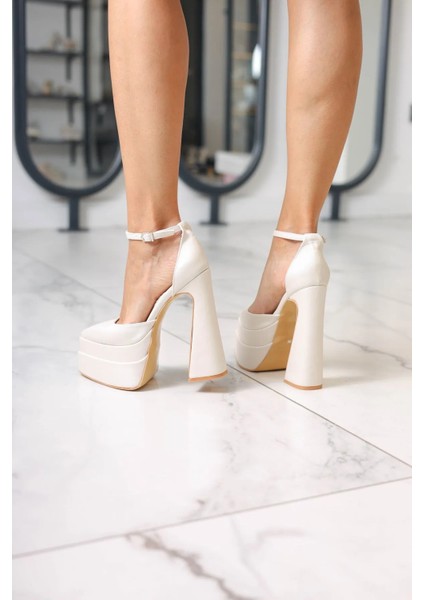 15 cm Çift Platform Sivri Burun Topuklu Abiye Ayakkabı fiyatları