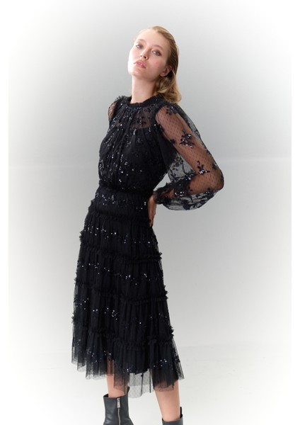 Payet Işlemeli Büzgülü Tül Elbise Standart Renk K2561103_089 modelleri