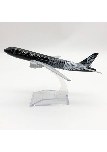 Yeni Zelanda Boeing 777 16CM Alaşım Uçak Modeli (Yurt Dışından)