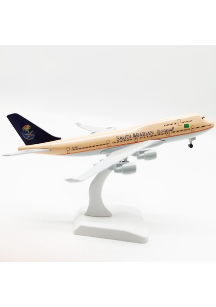 Suudi Boeing 747 20CM Alaşım Uçak Modeli (Yurt Dışından)