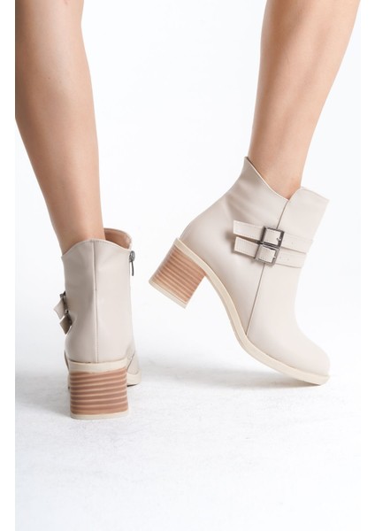 Kadın Bej Toka Detaylı Topuklu Bot fırsatları