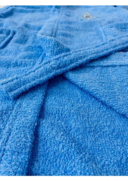 Kapüşonlu ve Kemerli Pamuklu MAVİ Erkek-Kız Genç Çocuk Bornozu(PAMUKLU-DÜMEN NAKIŞLI-YUMUŞAK) indirimleri