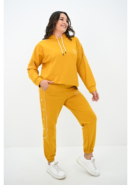 Kadın Büyük Beden Aksesuar Çıtçıt Detaylı Eşofman Takımı 8144-25 fırsatları