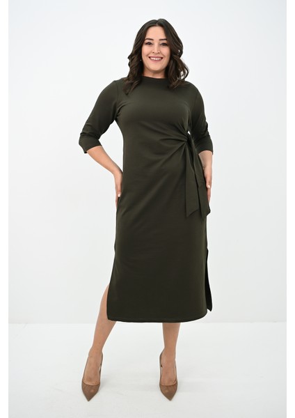 Kadın Büyük Beden Bel Bağlama Detaylı Elbise Şık ve Rahat Tasarım