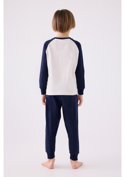 3450 Erkek Çocuk Pijama Takımı