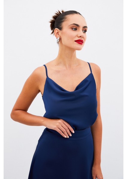 Degaje Yaka Saten Bluz - Lacivert fiyatları