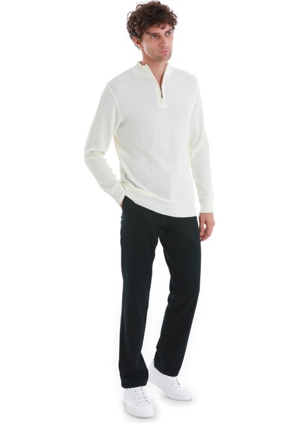 Ekru Regular Fit Jakarlı Yarım Balıkçı Yaka Fermuarlı Yünlü Triko Kazak fiyatları