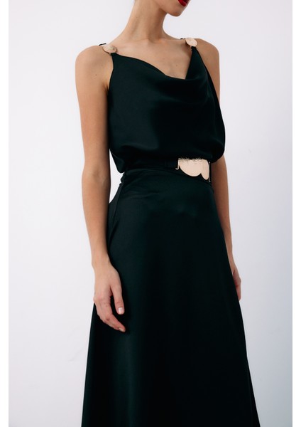 Kemer Aksesuarlı Kloş Etek - Siyah fırsatları