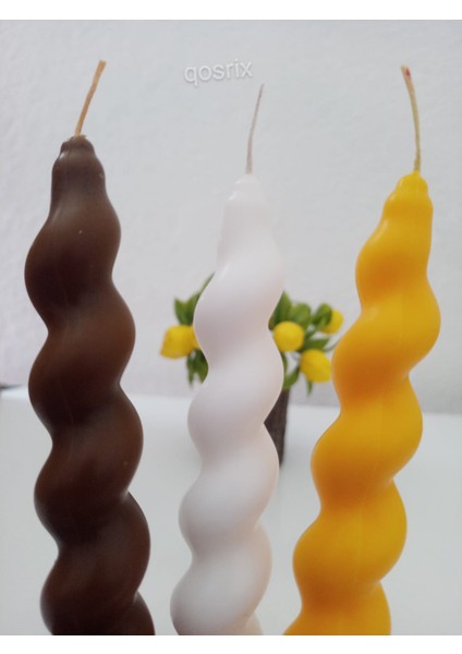 3'lü Çok 3 Renkli Italyan Burgulu Şamdan Soya Mumu Doğal Kokulu Uzun Çubuk Konik Burgu Spiral Mum fiyatları