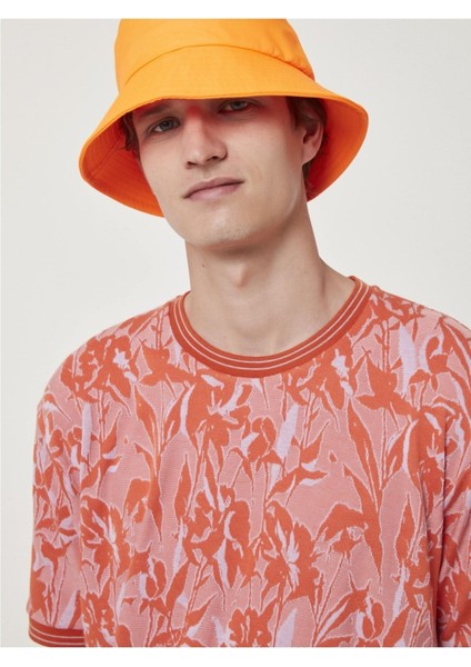 Ronada Wuwei Çiçek Desenli Jakarlı Tişört fiyatları