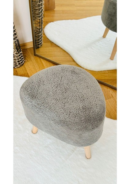 Asimetrik Kesim Ahşap Ayaklı Teddy Kumaş Dekoratif Puf Bench modelleri