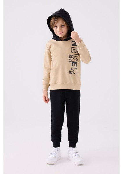 3376 Erkek Çocuk Pijama Takımı