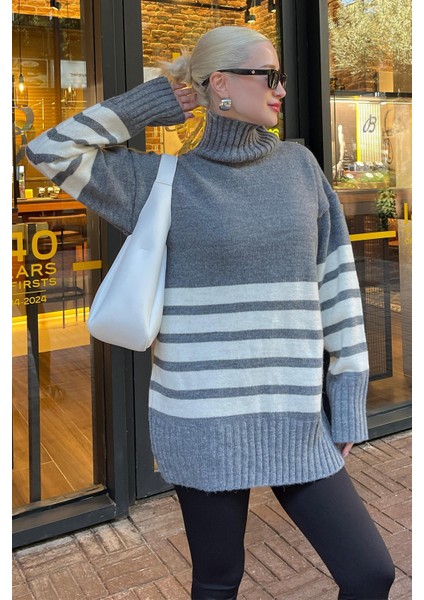 Gri Oversize Balıkçı Yaka Çizgili Kazak MG2168 fiyatları