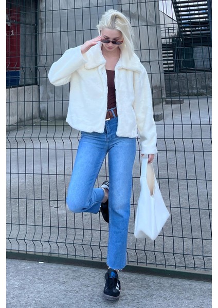 Ekru Yakalı Yumuşak Dokulu Astarlı Kadın Peluş Kürk MG2178 fiyatları