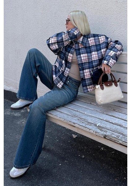 Lacivert Düğmeli Gömlek Yaka Oduncu Kısa Ceket MG2181 fırsatları