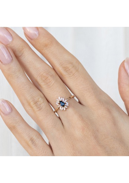 8 Ayar Altın Trend Taşlı Kadın Yüzük fiyatları