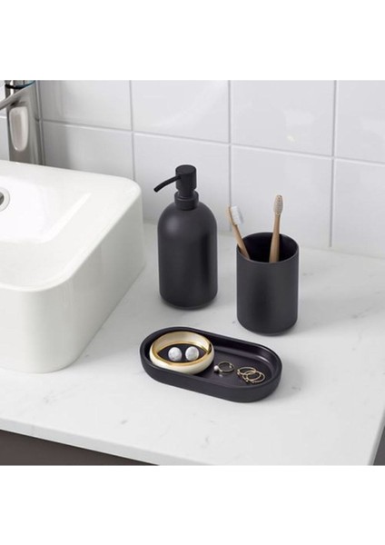 Gansjön Banyo Seti, Siyah