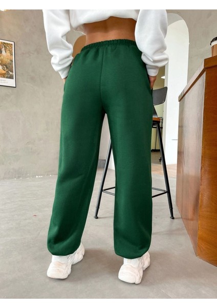 Kadın California Baskılı Paça Lastikli Oversize Eşofman modelleri