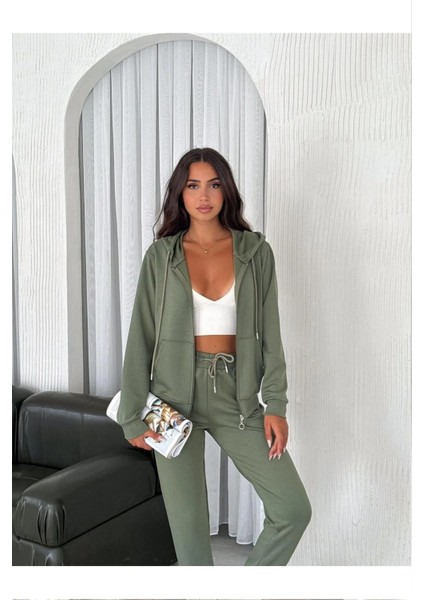 Modal Kumaş Kapşonlu Eşofman Takımı fırsatları