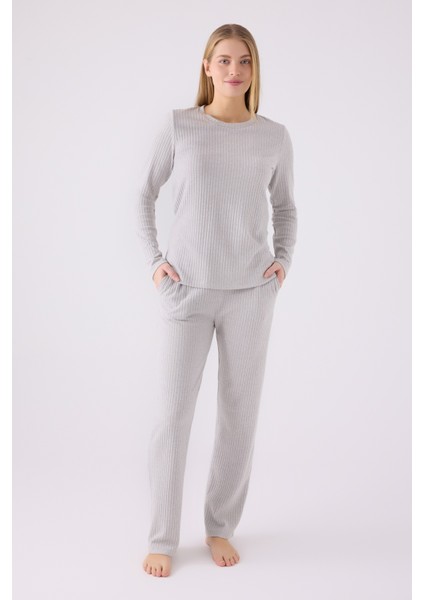 8908 Kadın Pijama Takım
