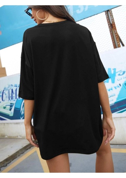 Kadın Siyah Malibu Baskılı Oversize T-Shirt fiyatları