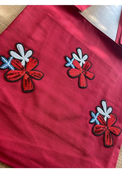 Pul Payet Çiçek Aplikeli Kırmızı Omuz Çantası Bez 42X40 Cm fiyatları