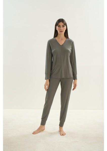 Kadın Uzun Kol Kaşkorse Haki Pijama Takım C8T7N1O61