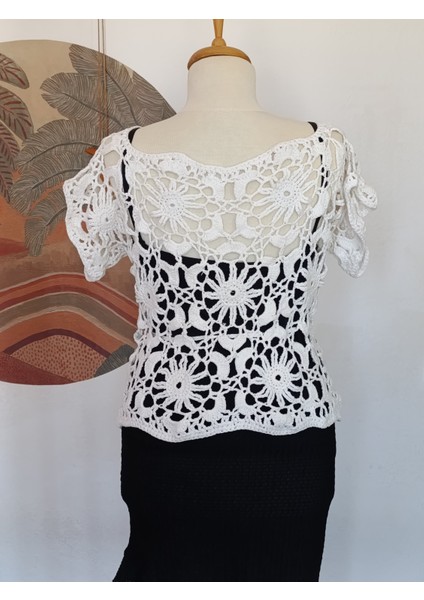 Hippybutik Beyaz Tığ Dokuma El Işi Tasarım Dantel Bluz fiyatları