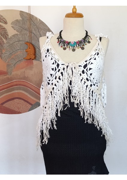 Hippybutik Kadın Tığ Işi Asimetrik Püskül Detaylı Krem/ekru Yelek fiyatları