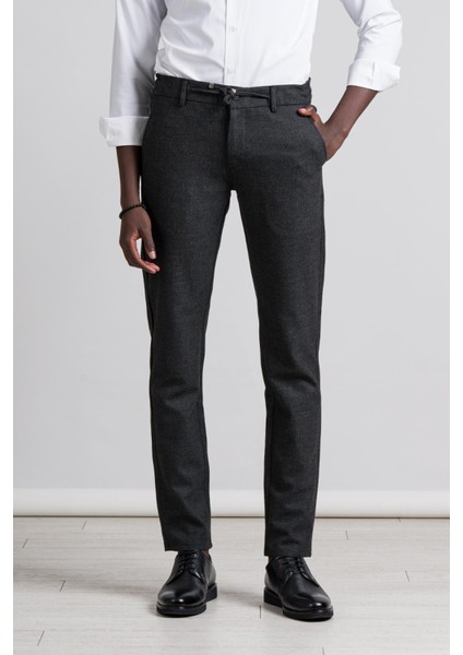 Slimfit Bitik Kareli Beli Lastikli ve Iplikli Kışlık Kumaş Jogger Pantolon